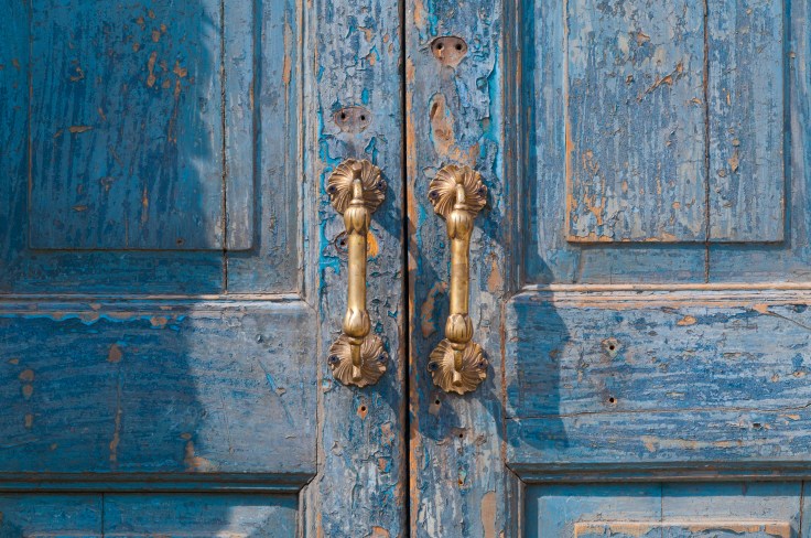 Blue door vintage